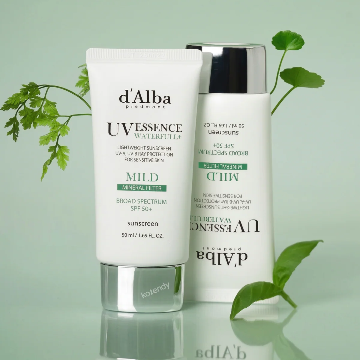 d'Alba - Waterfull Mild Sun Cream (Non-Nano Mineral Filtreli Centella Asiatica ve Beyaz Trüflü Güneş Kremi) 50ml - Image 3