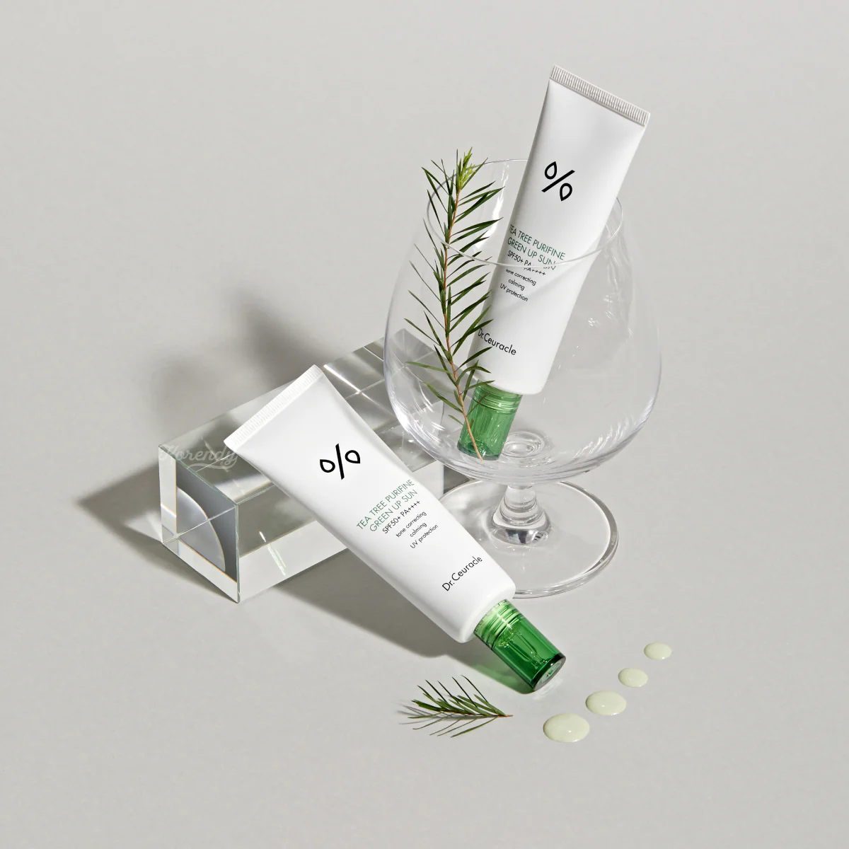 Dr.Ceuracle - Tea Tree Purifine Green Up Sun SPF 50+ PA++++ (Tonlama Etkili UV Güneş Kremi) Yeni Versiyon 50ml - Image 3