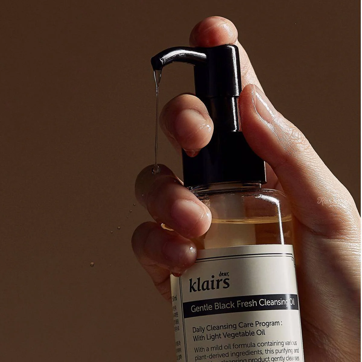 Klairs - Gentle Black Fresh Cleansing Oil (Nazik Makyaj Temizleme Yağı) - Image 7