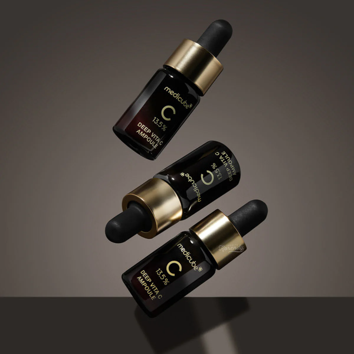 Medicube - Deep Vita C Ampoule (Koyu Leke ve İz Karşıtı Parlatıcı Saf C Vitamini Serumu) 3x10ml - Image 3