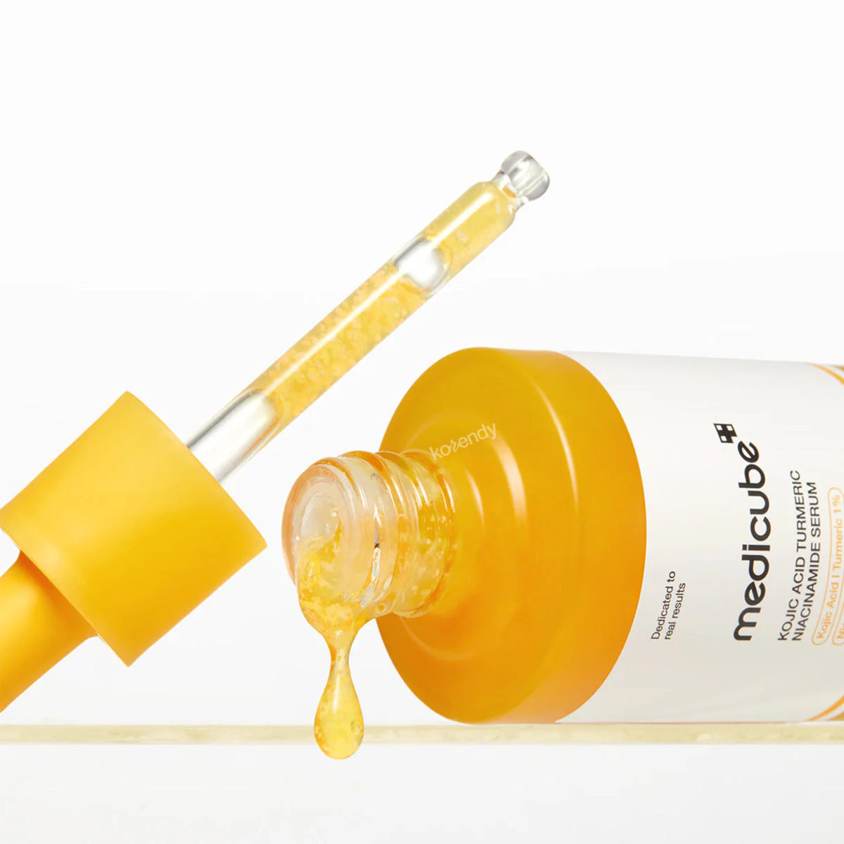 Medicube - Kojic Acid Turmeric Niacinamide Serum (Leke ve Donukluk Önleyici Parlatıcı Kojik Asit ve Zerdeçal Kapsüllü Serum) 30ml - Image 2