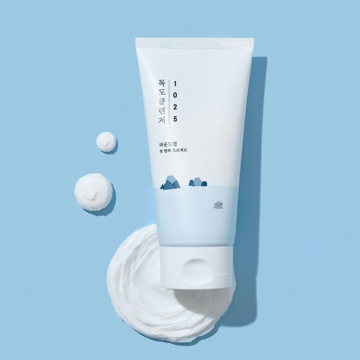 Round Lab - 1025 Dokdo Cleanser (Deniz Sulu ve Seramidli Temizleyici Köpük) 150ml