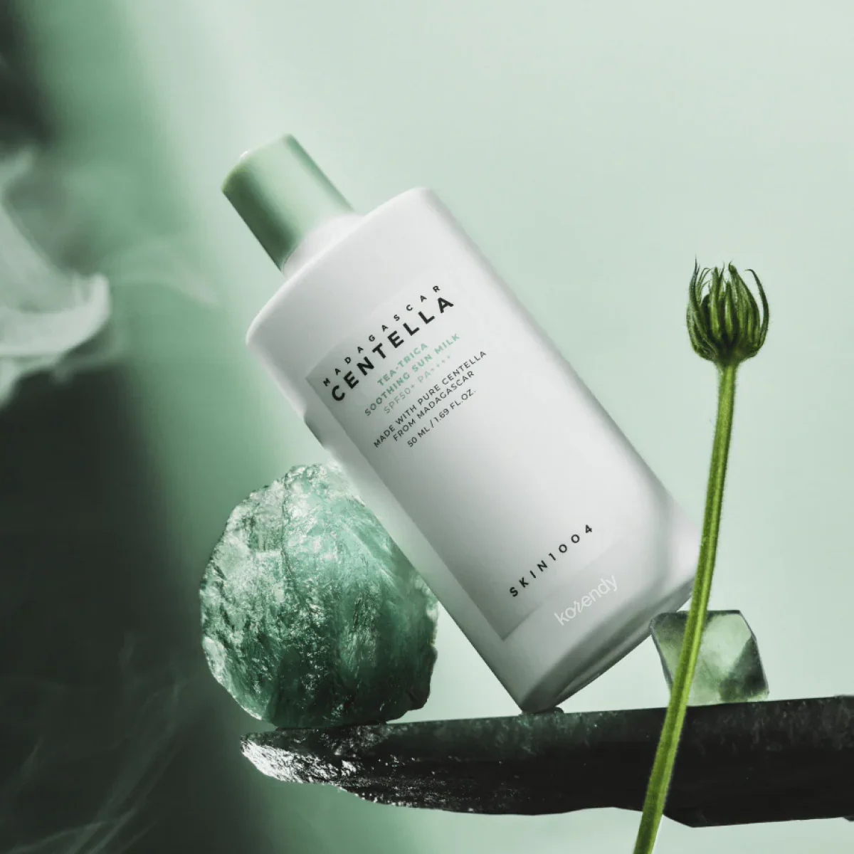 SKIN1004 - Madagascar Centella Tea-Trica Sun Milk SPF50+ PA++++ (Tea Tree ve Centella Asiatica İçeren Güneş Koruyucu Süt) 50ml - Image 3