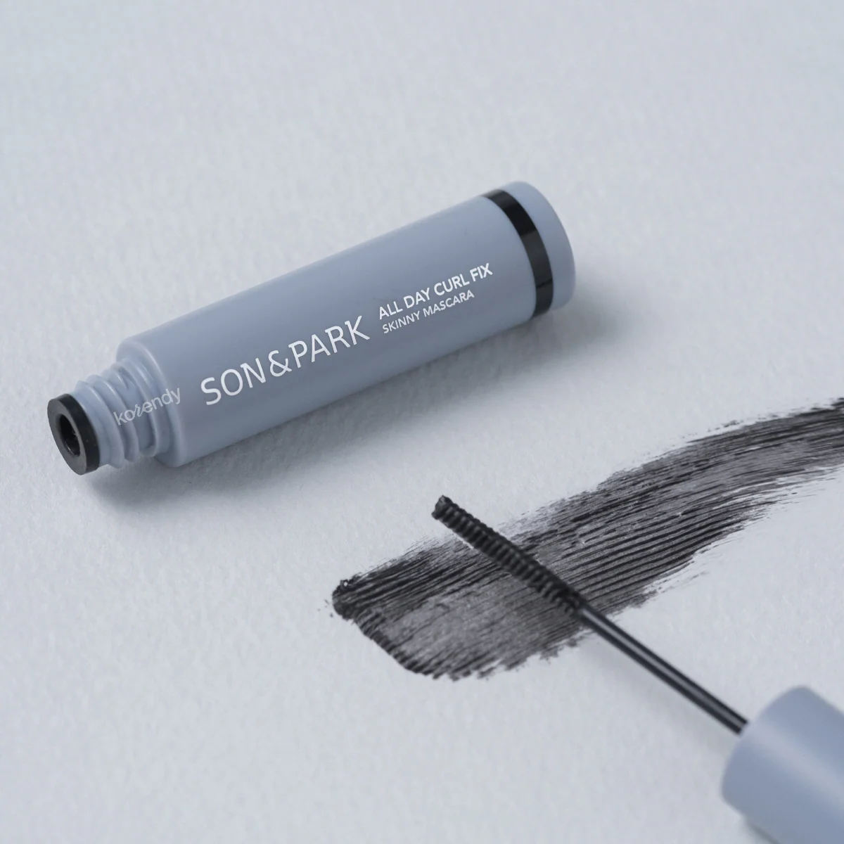 Son & Park - All Day Curl Fix Skinny Mascara (Topaklanma Karşıtı ve Kıvrım Sabitleyici İnce Fırçalı Maskara) 4g - Image 3