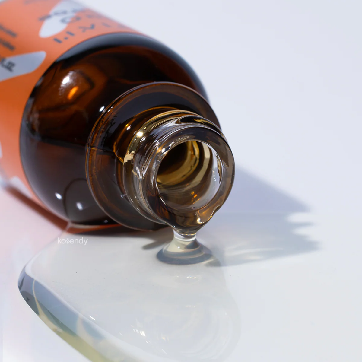 Tiam - Vita C Source (Koyu Leke Önleyici %20 Saf C Vitaminli Serum) 15ml - Image 2