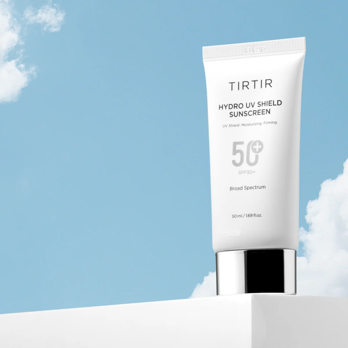 TIRTIR - Hydro UV Shield Sunscreen (Uzun Süre Nemli Tutan UVA UVB Karşıtı Leke Önleyici Güneş Koruyucu) 50ml - Image 2