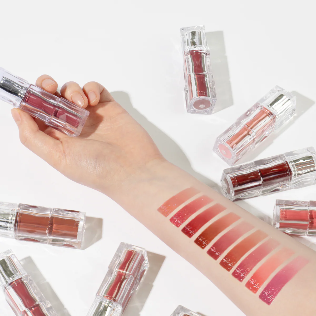 TIRTIR - Waterism Glow TINT (Daha Dolgun ve Parlak Gösteren 12 Saate Kadar Nemlendirici Dudak Tinti) 4g (%40 İndirimli) - Image 10